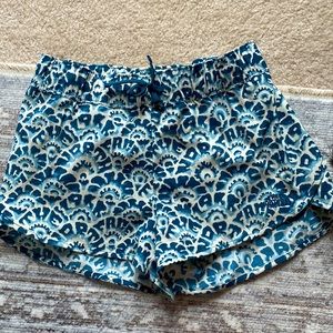 North Face Shorts NWOT Size Small